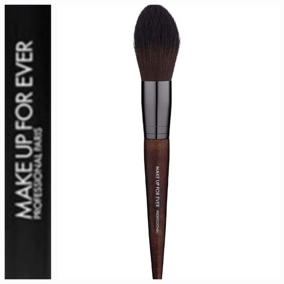 Makeup Forever #160 Blush Brush - Picture 1 of 4